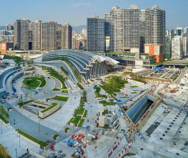 广深港高铁.jpg